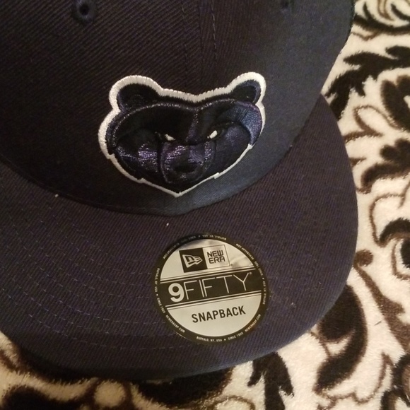 Navy snapback - Picture 2 of 3